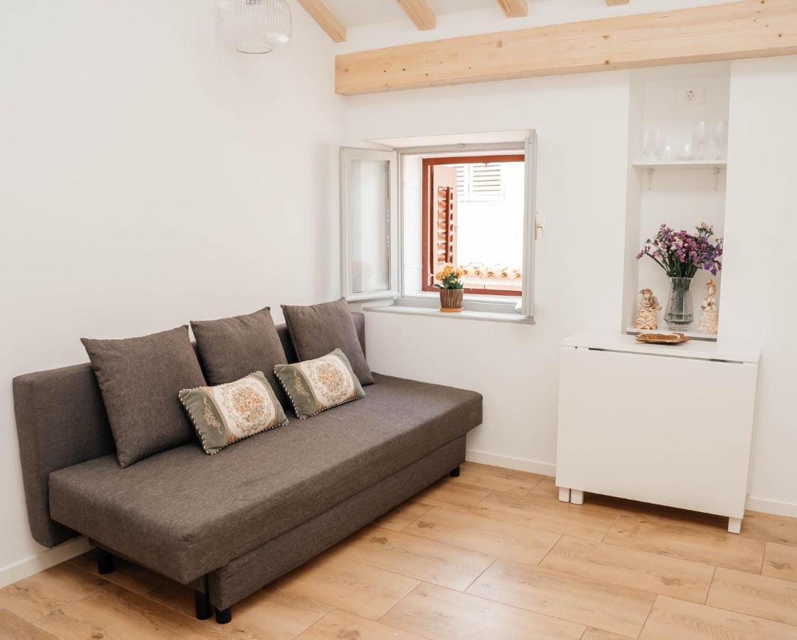 Wilena Apartments Πιράν Εξωτερικό φωτογραφία
